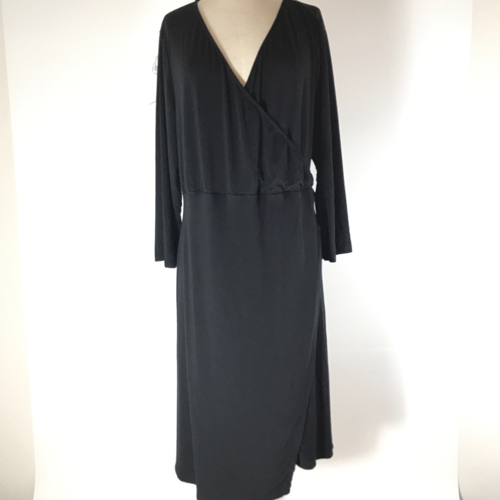 Torrid women's size 3x Faux Wrap Dress Black